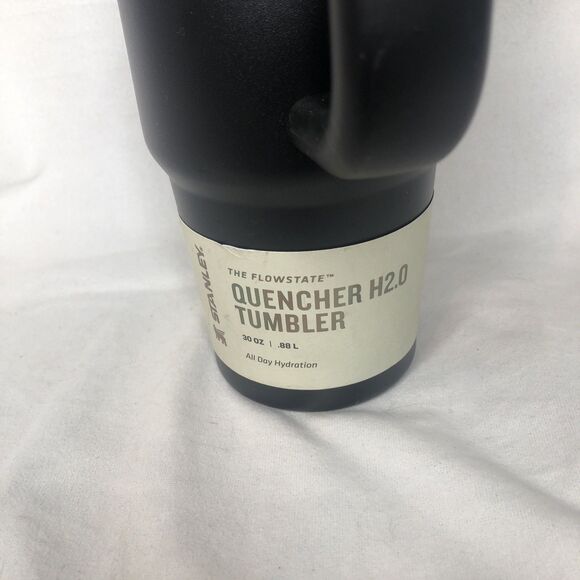 Stanley 30 oz Stainless Steel H2.0 Flowstate Quencher Tumbler Black NEW - Picture 2 of 9